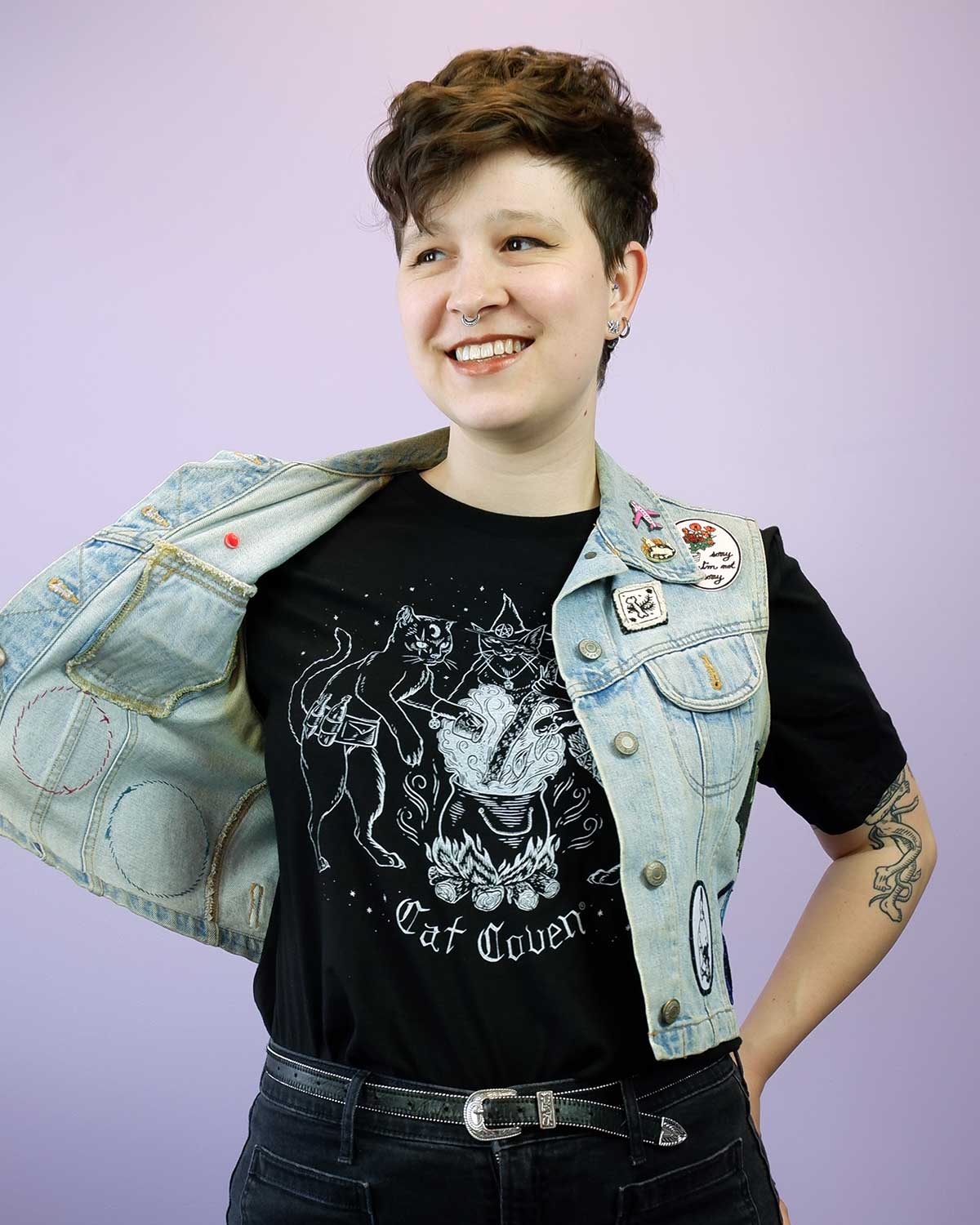 Cat Coven - Crew Neck T-shirt